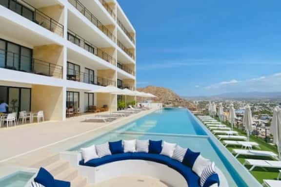Beauty Oceanview Apt. Near DT - Image 1