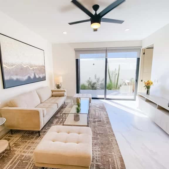 New and stylish 2 Bedroom condo 5 min from medano - Image 1