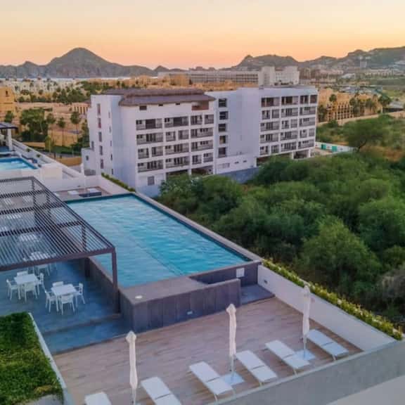 Your ideal stay with luxury and comfort 2BD 2BTH - Image 1