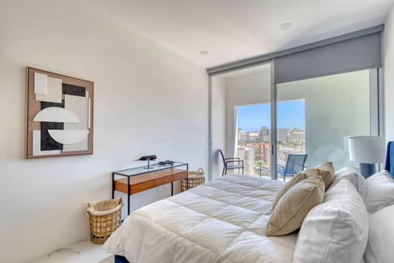 3 BD Penthouse - Image 4
