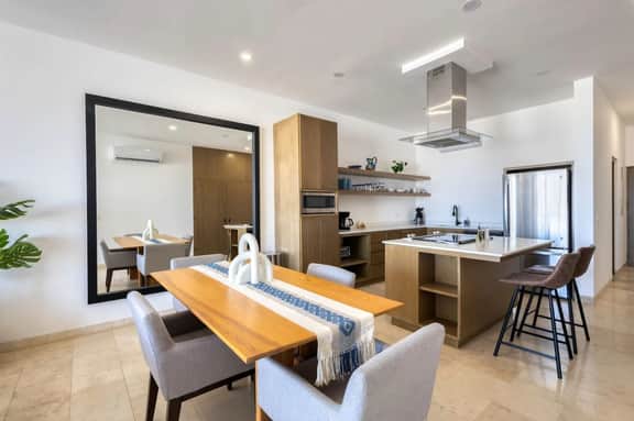 Pedregal Paradise with Ocean Views - Image 2