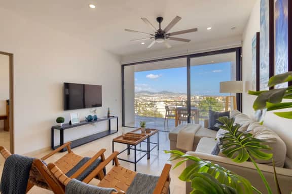 Pedregal Paradise with Ocean Views - Image 3