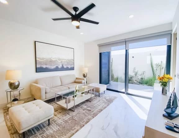 New and stylish 2 Bedroom condo 5 min from medano - Image 2
