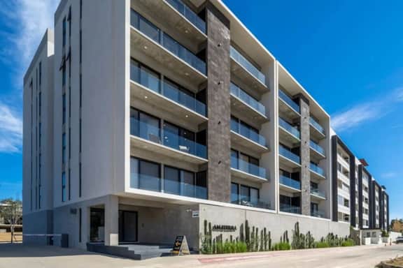 2BR  Beach & Downtown 101D - Image 4